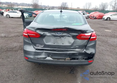 2017 Ford Focus Se z USA, uszkodzony, nr VIN 1FADP3F25HL316811